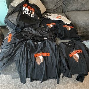 Hooters BUNDLE
